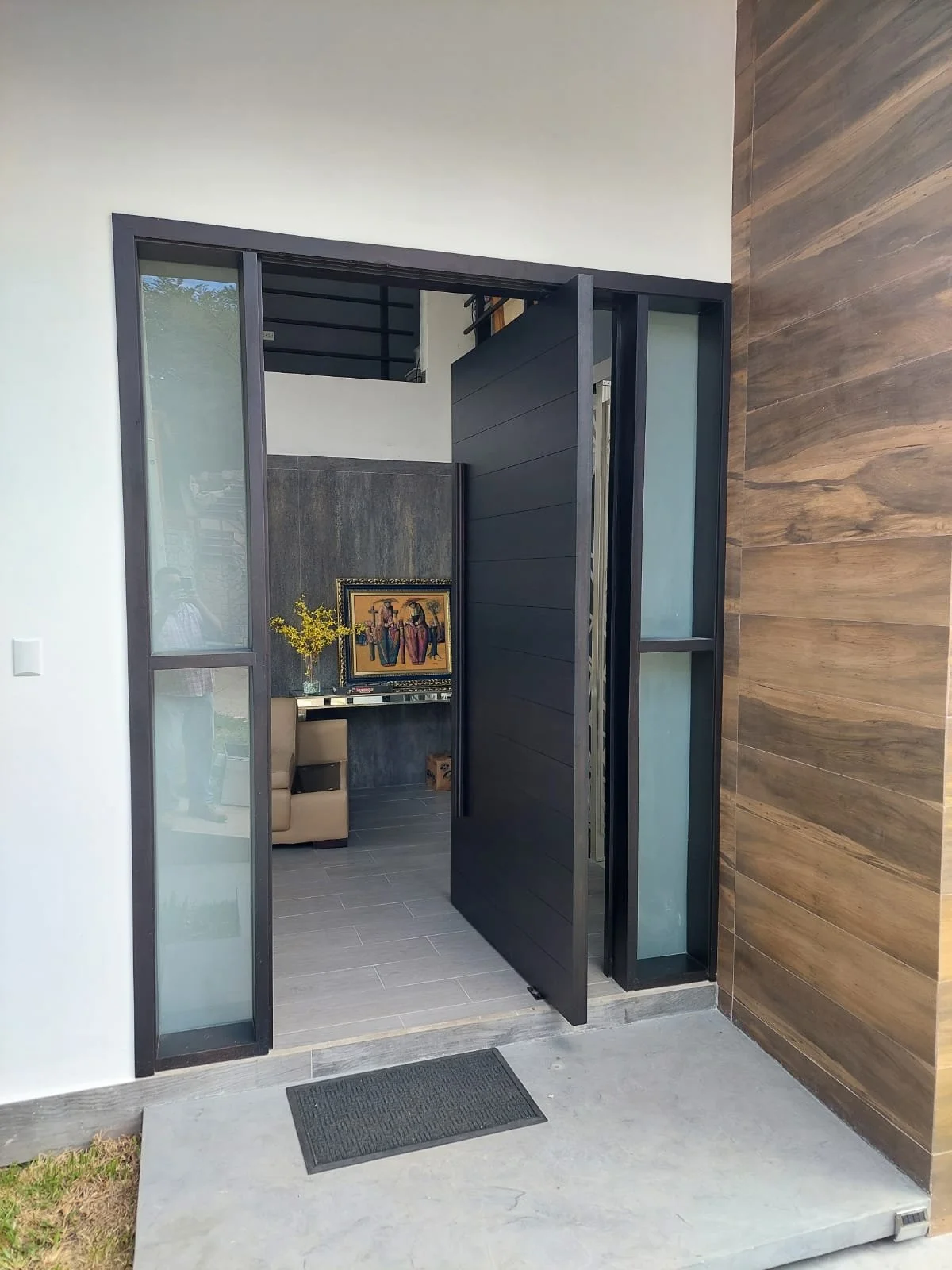 Puertas que dan estilo y seguridad